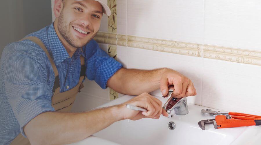 Handle or spout repair in Center, NE